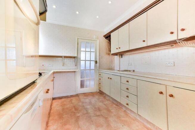 Kitchen / Breakfast Room