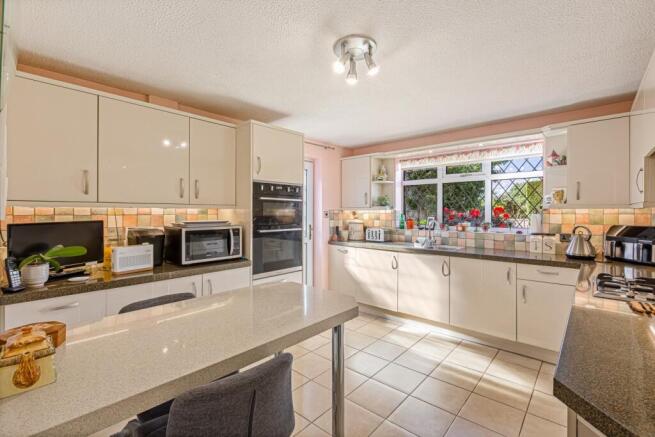 33 Hardwicke Road Narborough, Narborough, Leicester photo 3