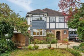 8, Hayland Close, London NW9 0LH
