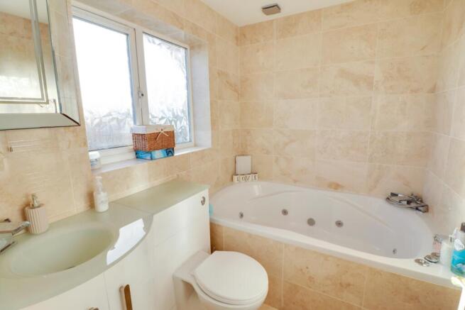 Family bathroom