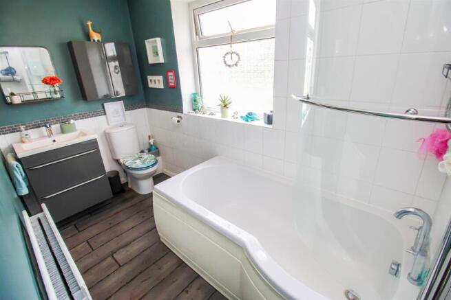 3 bed End of Terrace for sale Image 9