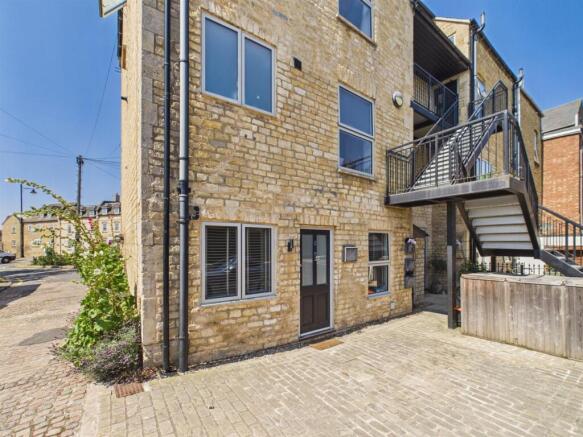 Brownlow Terrace, Stamford