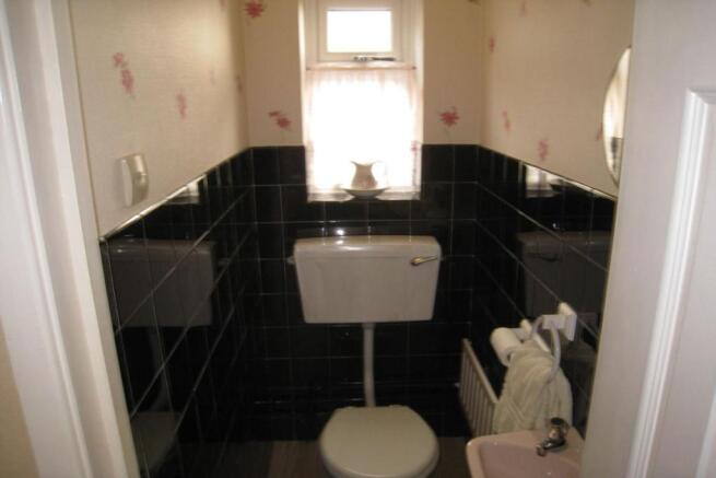 Cloakroom / WC
