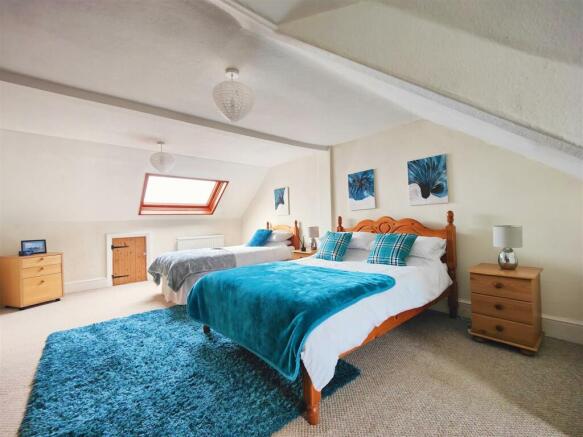 Bedroom 5