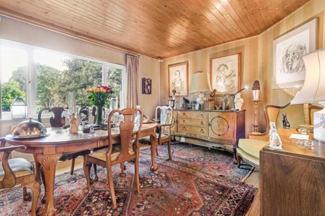 Holland Close, Stanmore, HA7 photo 4
