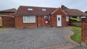 18, Borrough Avenue, Gledhow, Leeds LS8 1LR