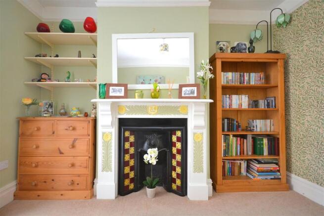 Fireplace 1.jpg