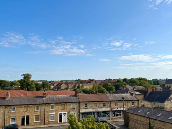 2 bed Apartment for sale Image 4