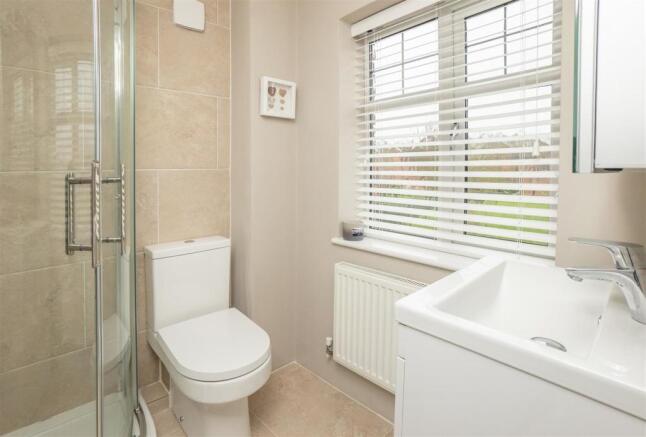6 Stephenson Way (15).jpg