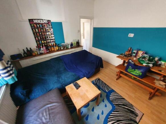 Living Room (3)