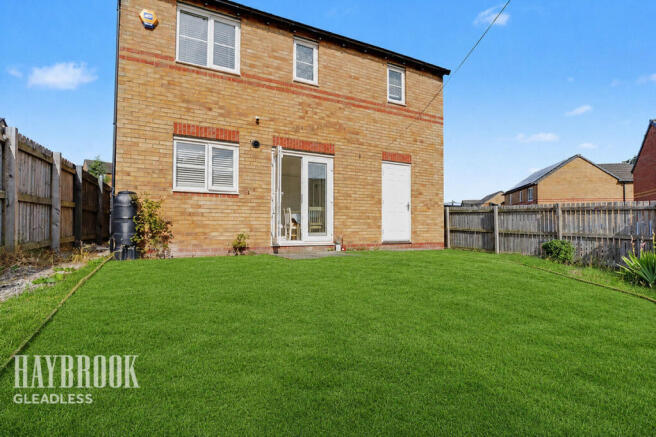 3 bed Detached for sale Image 4