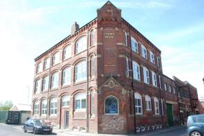 21, 2 Camden House, Grey Street, Ashton-under-lyne OL6 6XF