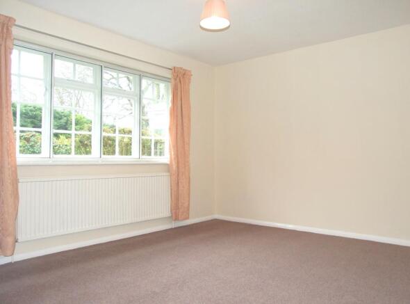 Bedroom 2 (Double)