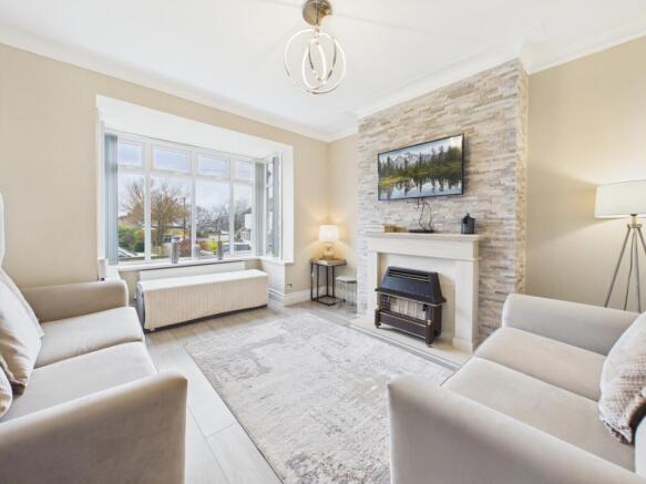 CAM04233G0-PR0057-STILL002 - Copy