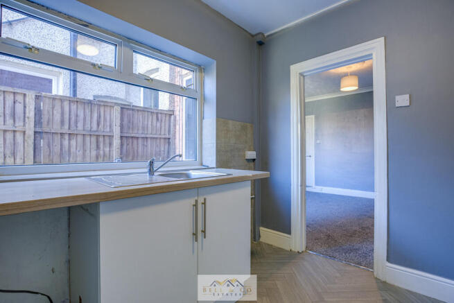 3 bed Terraced for sale Image 4