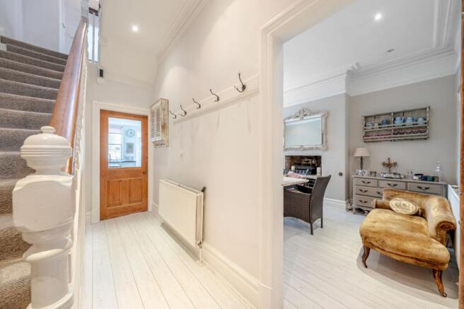 4 bed Terraced for sale Image 5