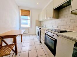 65, Mayes Road, Wood Green, London N22 6TN