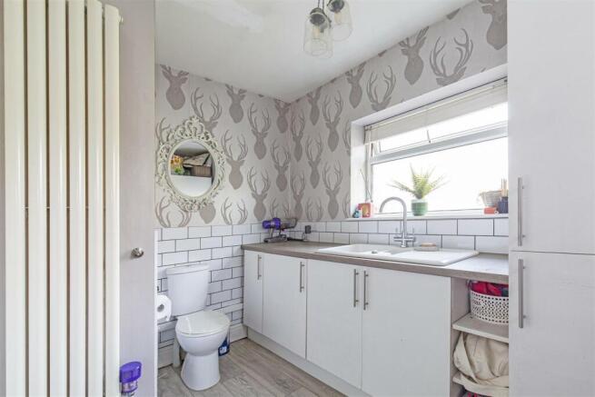 Utility Room-1.jpg