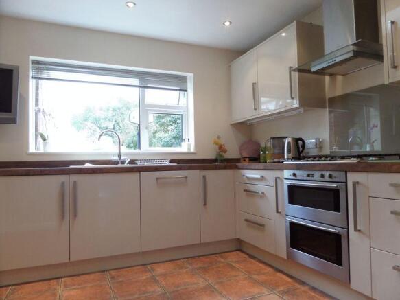 Kitchen 1