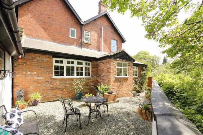 REAR GARDENS
