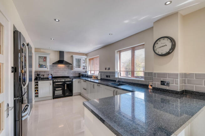 Kitchen / Diner