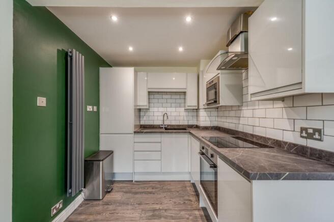 KITCHEN, DINER AND LIVING ROOM