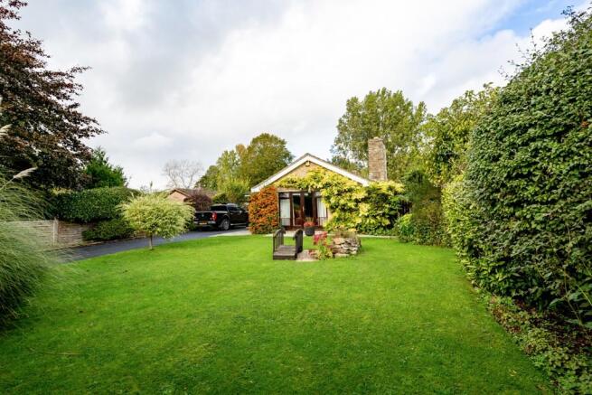 Private Front Garden