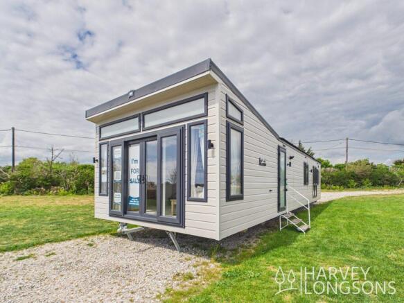 Exterior of the Willerby Vogue Holiday Lodge at Wi