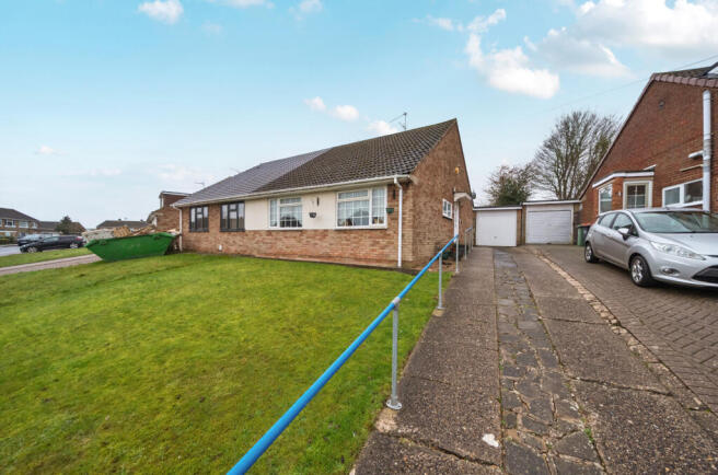 1399789-1-696e532...