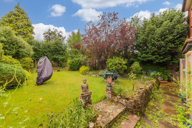 Garden (Alt)
