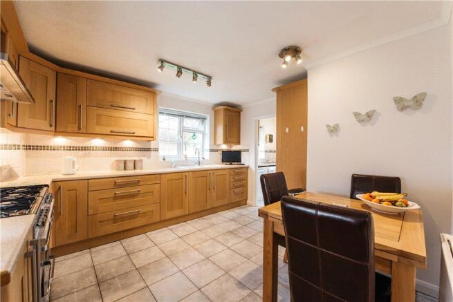 Kitchen/Breakfast Rm