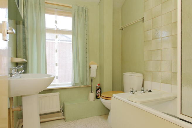 Photo 10