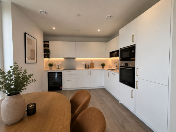 Kitchen/ Dining