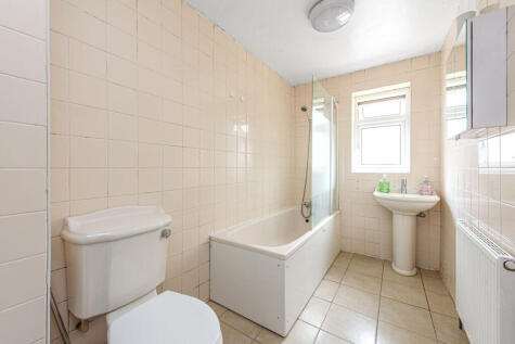 Linden Close, Avenue Road, Southgate, London, N14