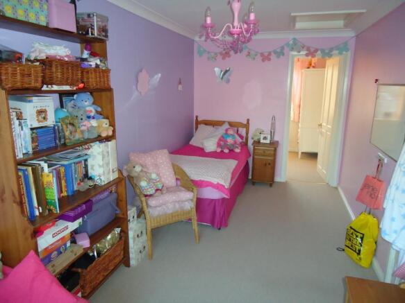 Photo 10