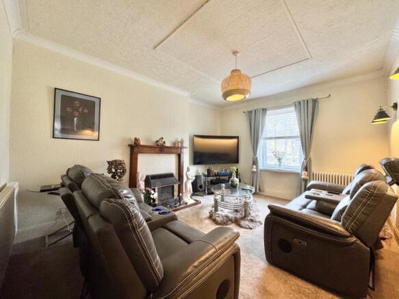 Dalry Road, Kilbirnie lounge