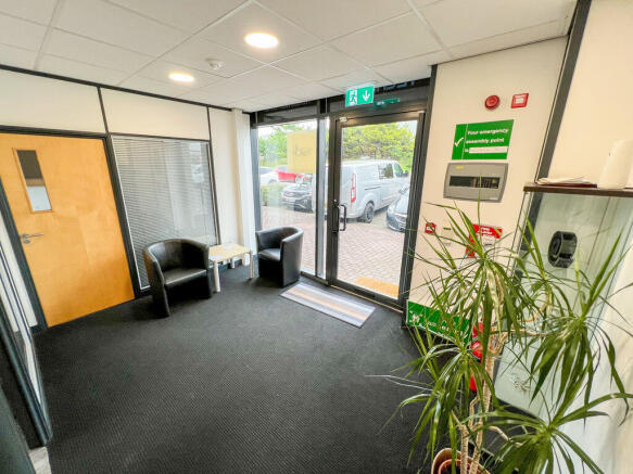 Lobby, Unit B3, Eden Park