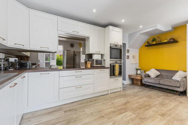 4 bed End of Terrace for sale Image 4