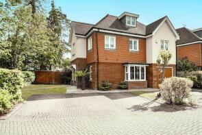 1, Highfield Park, Addlestone KT15 1EU
