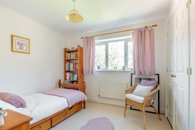 8547986-interior23.jpg