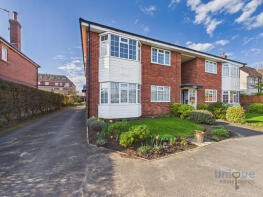 Flat 3, 390 Tudor Lodge, Clifton Drive North, Lytham St. Annes FY8 2PN
