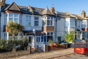 4, Strathearn Road, London SW19 7LH