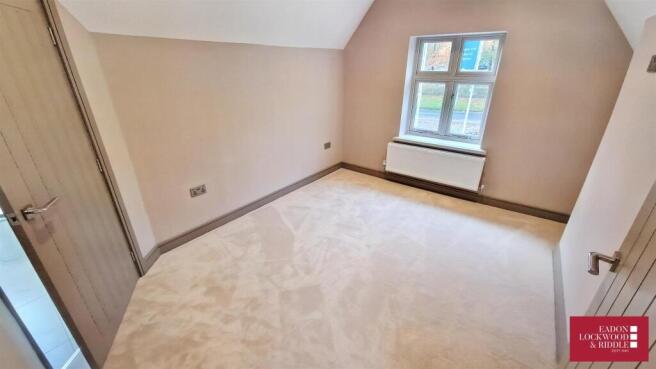 2 bed Detached to rent Image 6
