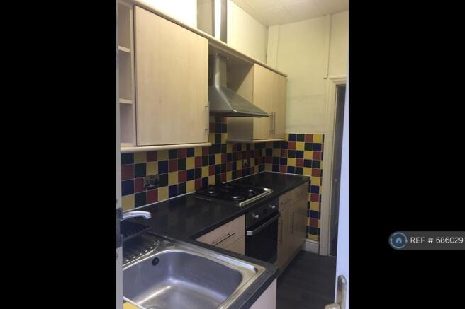 Kitchen Photo 1