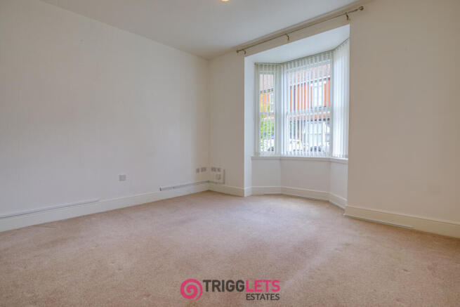 2 bed Terraced to rent Image 3