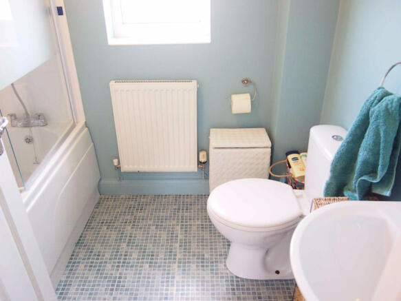 Photo 10