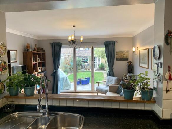 Living/Dining Room