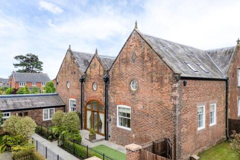 Ashbery Road, Backford, CH1