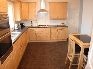 Fitted Kitchen