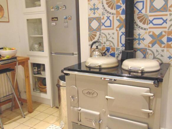 Photo 8